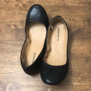 Black Target ballerina flats